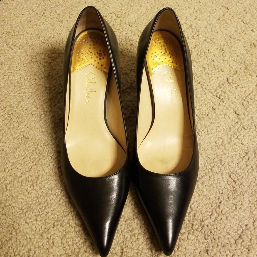 Cole Haan black pointy toe pump